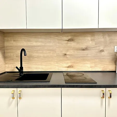 Leszczynki Iv Gdynia